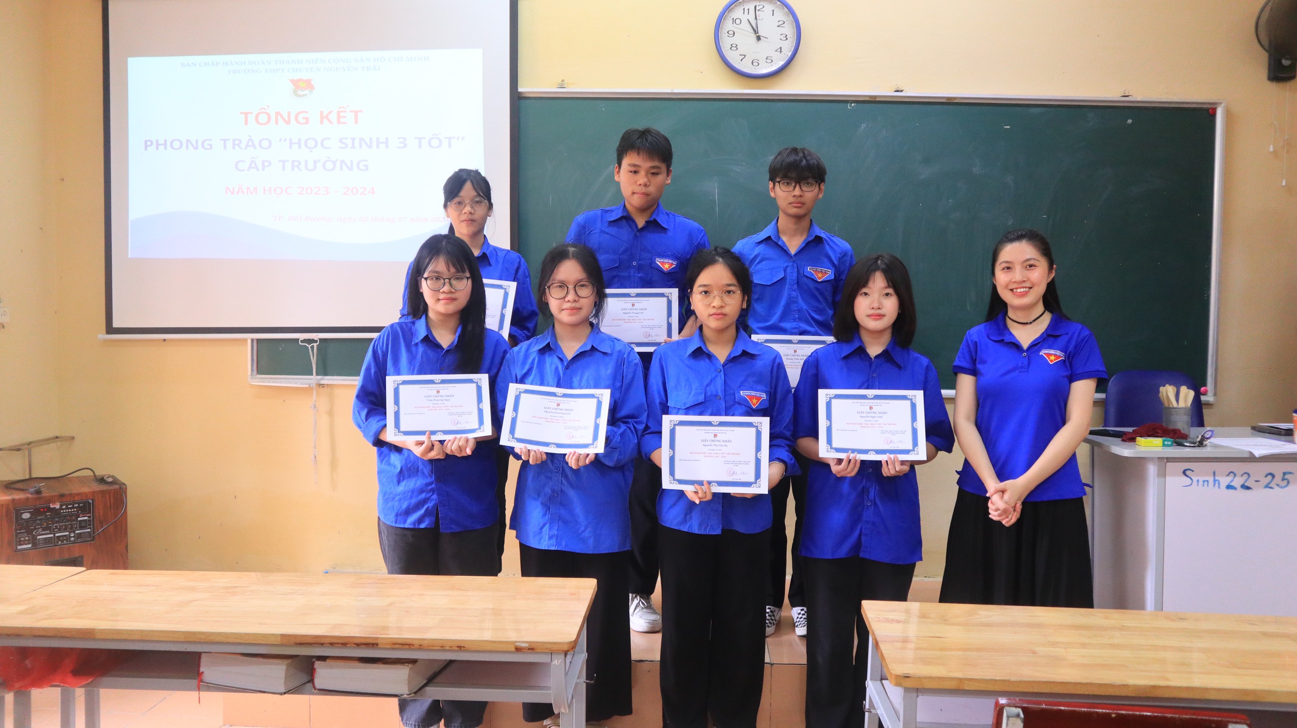 Đoàn trường THPT chuyên Nguyễn Trãi tổng kết phong trào "Học sinh 3 tốt" cấp trường năm học 2023 - 2024